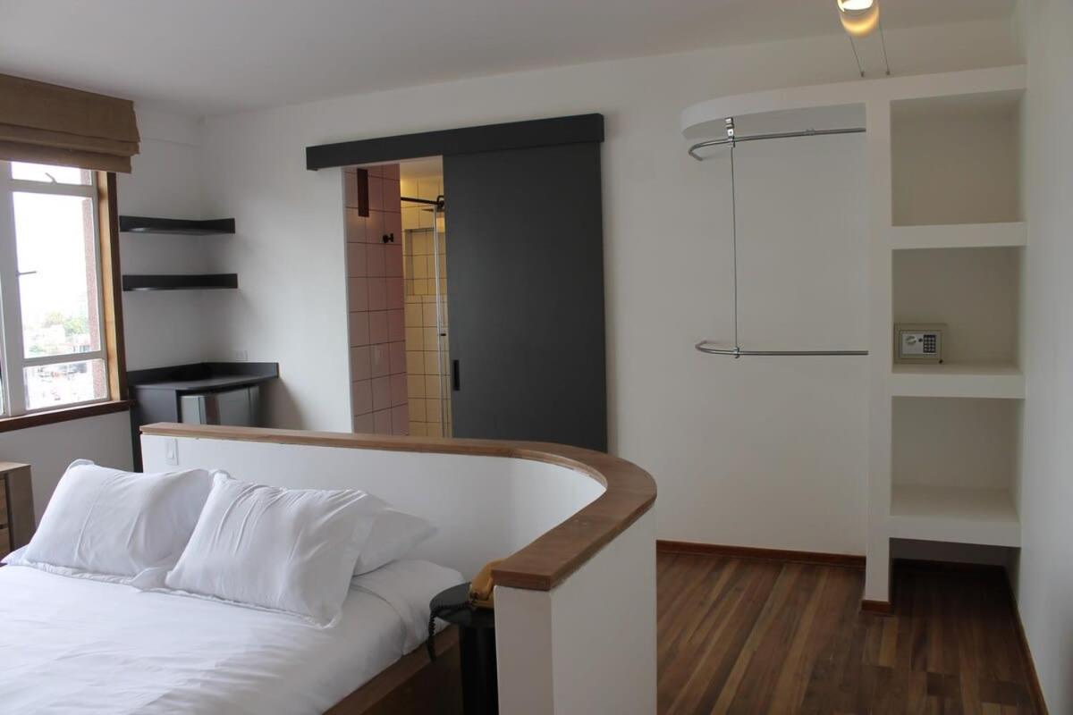 Amazing Vintage Apartment in Centro Internacional RColon 601