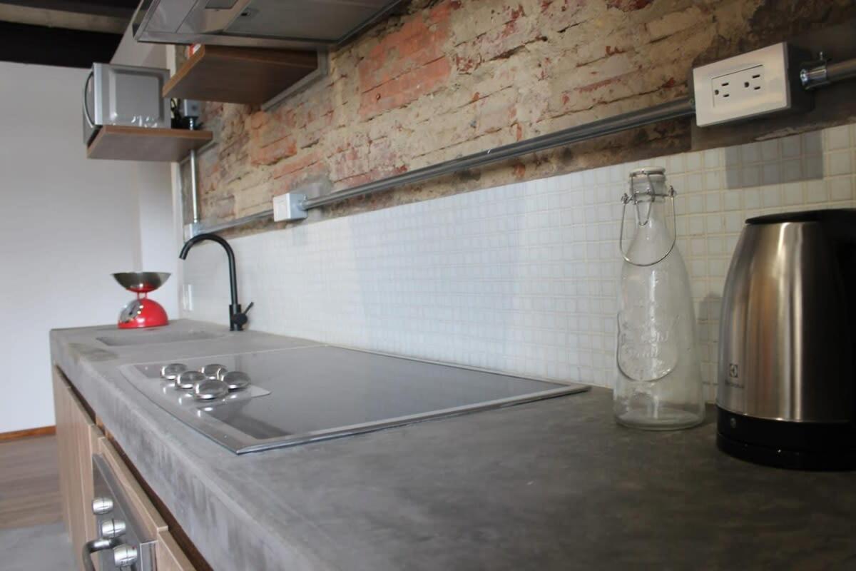Amazing Vintage Apartment in Centro Internacional RColon 601