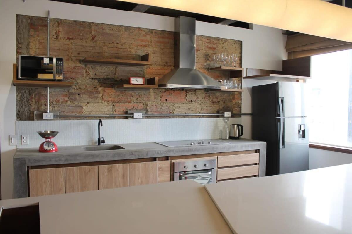 Amazing Vintage Apartment in Centro Internacional RColon 601