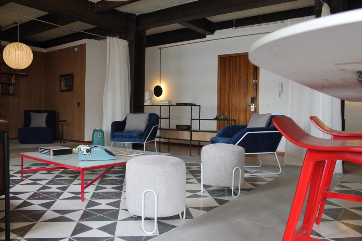 Amazing Vintage Apartment in Centro Internacional RColon 601