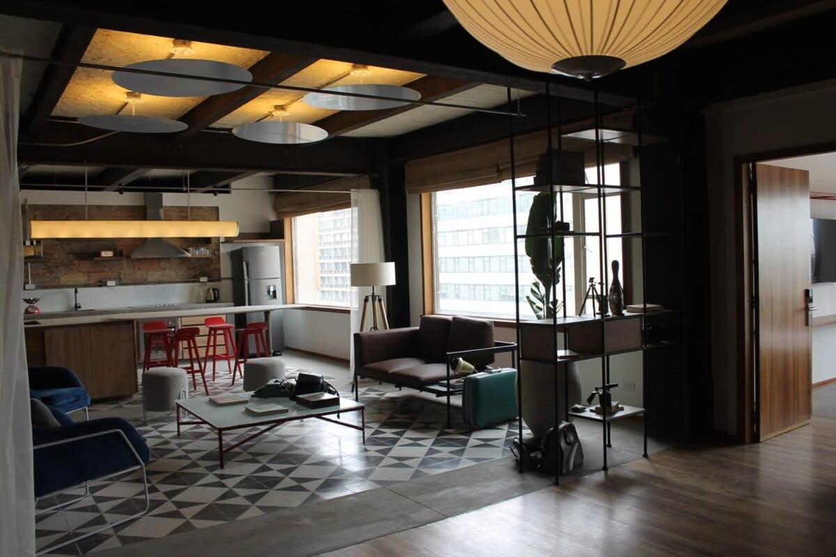 Amazing Vintage Apartment in Centro Internacional RColon 601