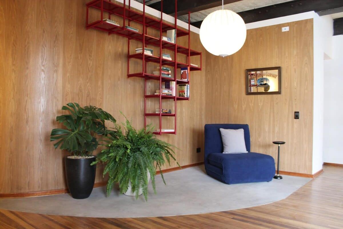 Amazing Vintage Apartment in Centro Internacional RColon 601