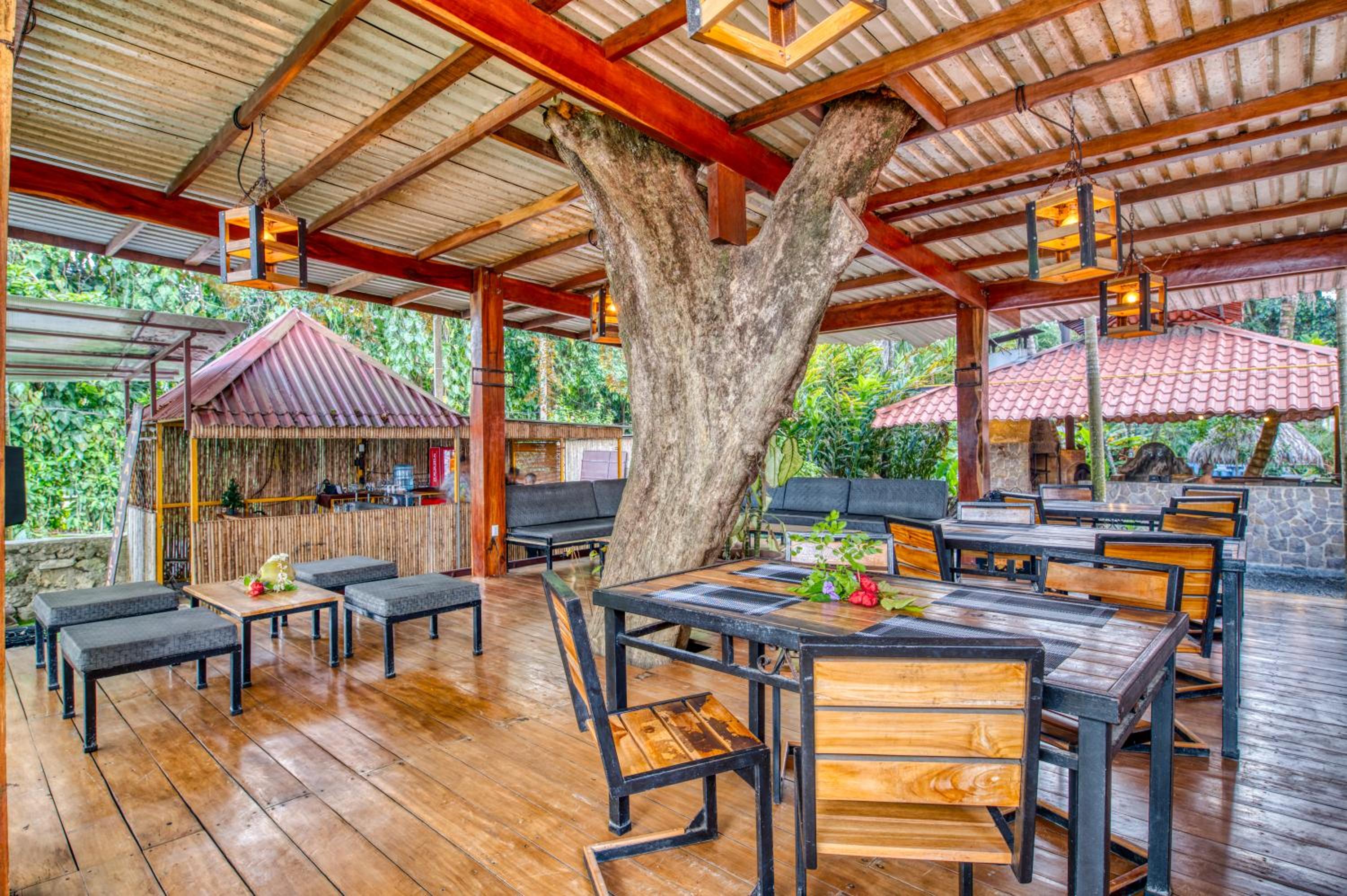 Atlantida Lodge Cahuita
