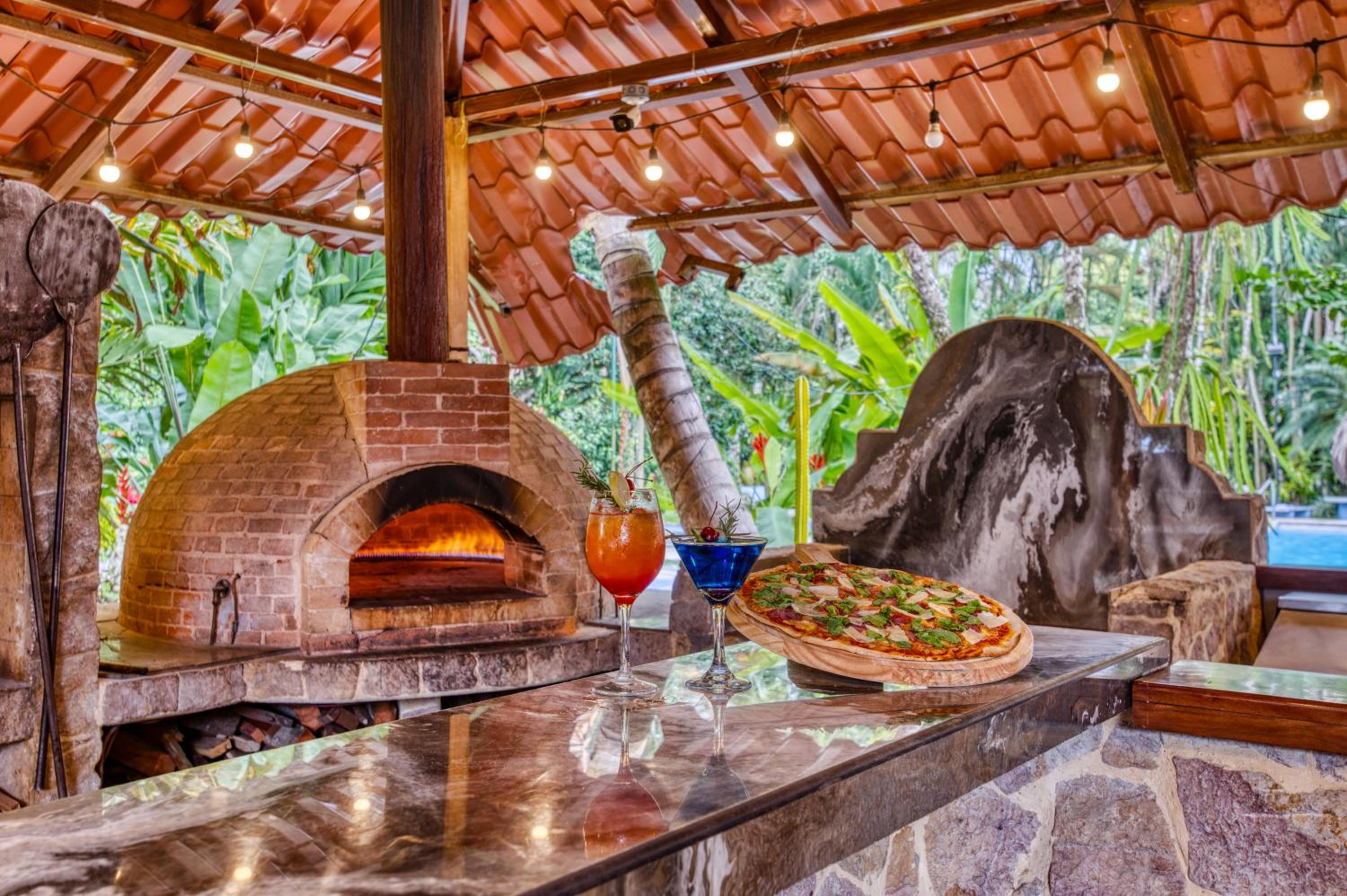 Atlantida Lodge Cahuita
