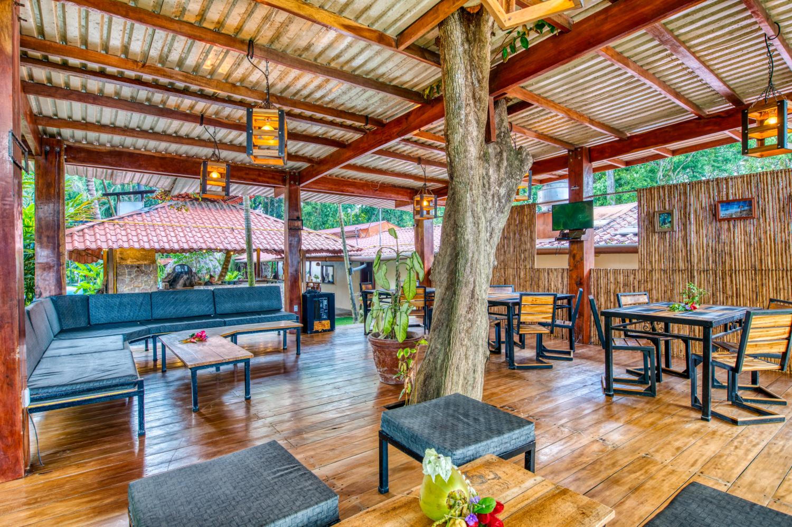 Atlantida Lodge Cahuita