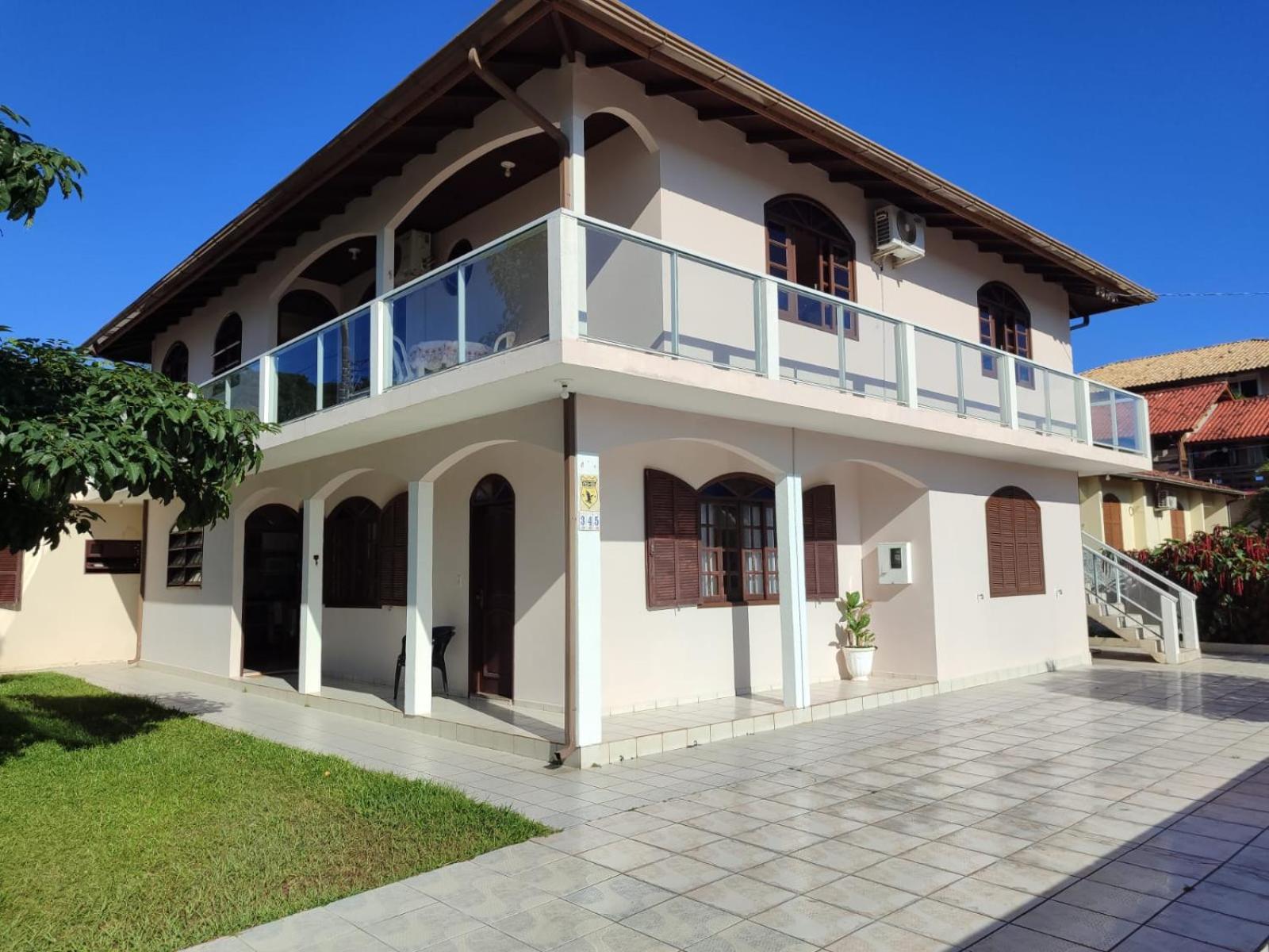 Apartamento de 2 dormitórios