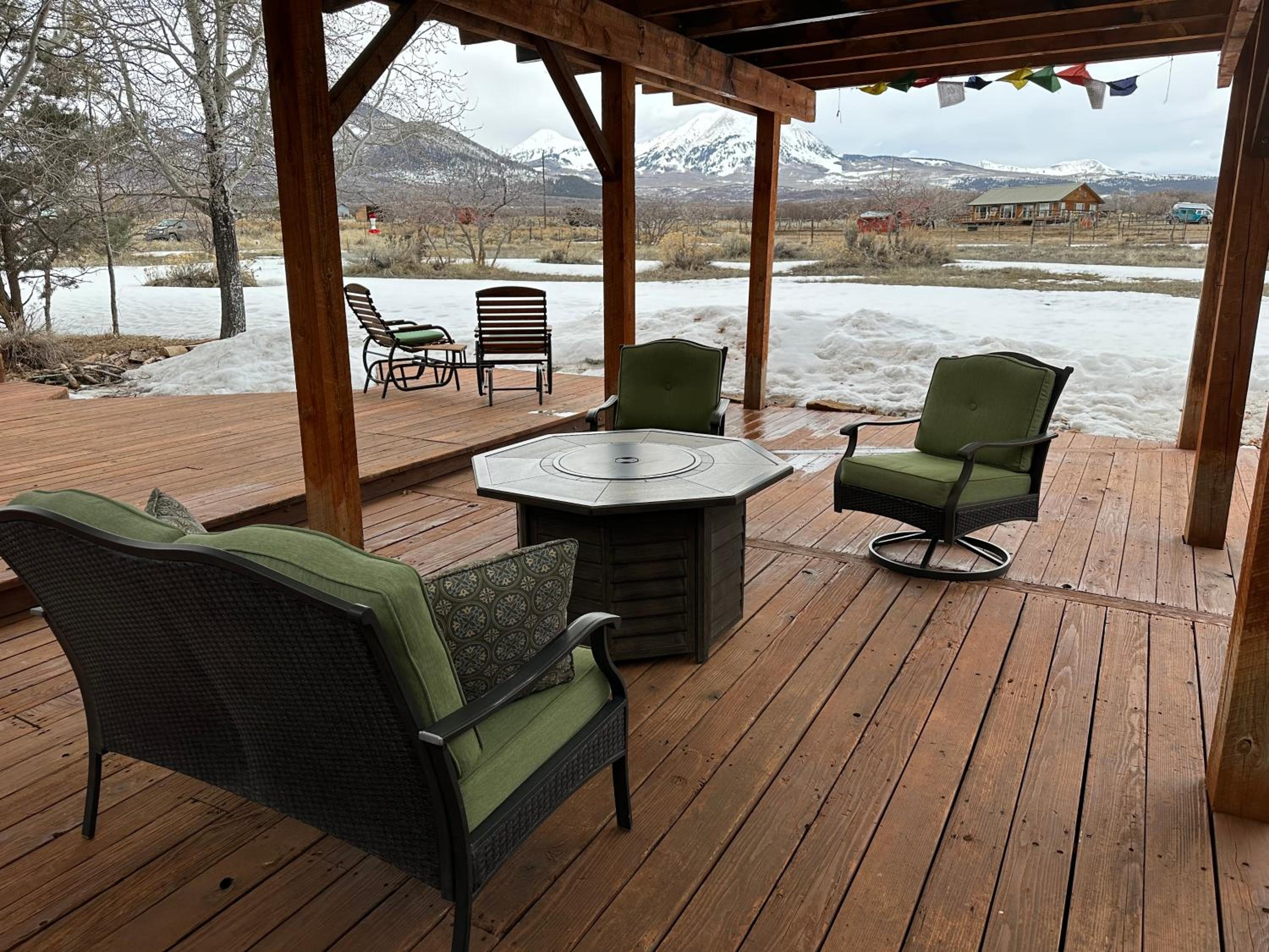 Mount Peale Country Inn near Moab view 2