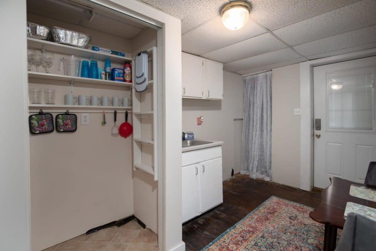 Birmingham Vacations - Redmont Revival-Whole House-Walkable-UAB - Property Image 4