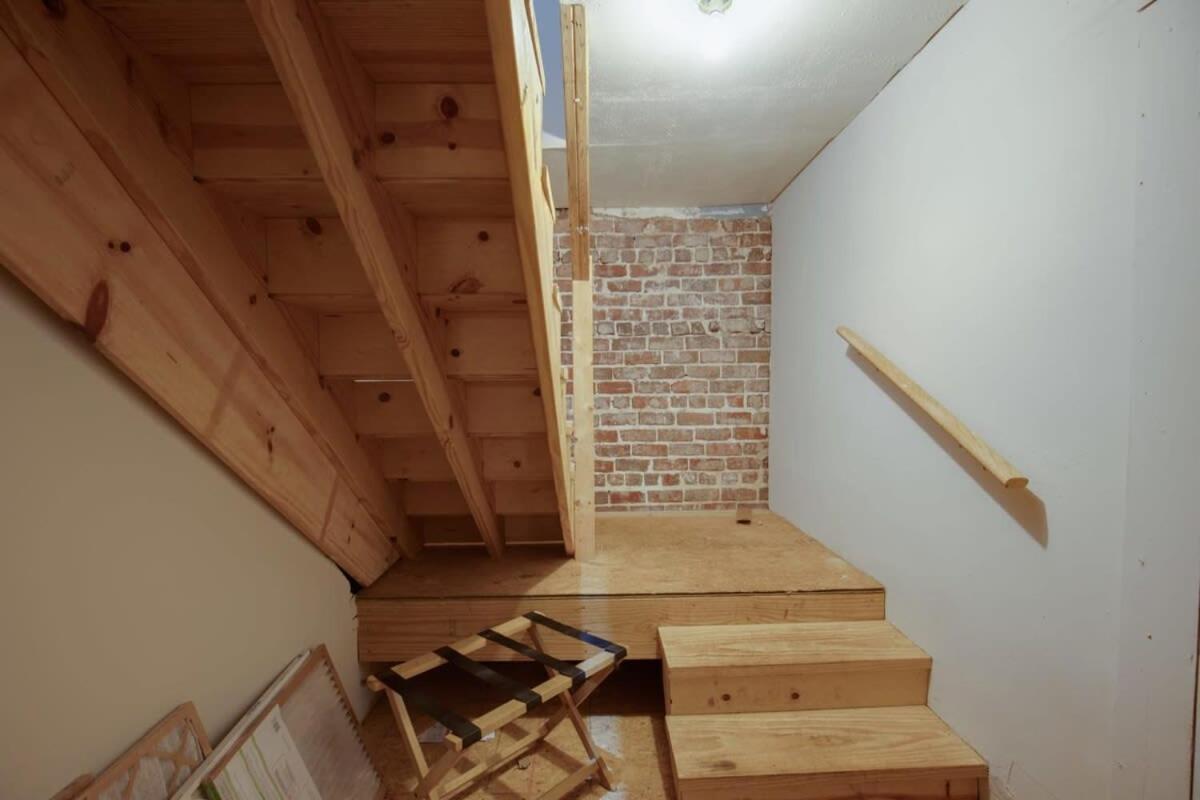 Birmingham Vacations - Redmont Revival-Whole House-Walkable-UAB - Property Image 5