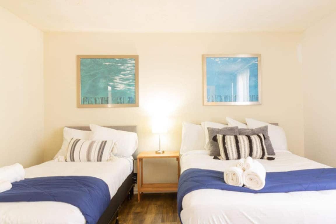 The Delightful Doubles- Unit A- Centrally Located view 4