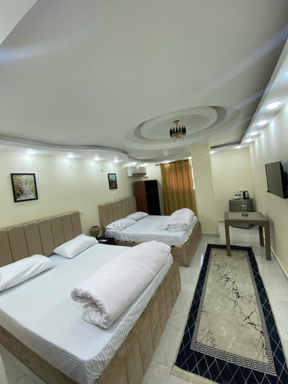 Farouk guest house