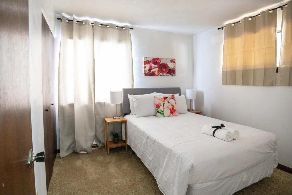 Montgomery Vacations - Near Hospital  Dining- Merry on Moorcroft - Property Image 40