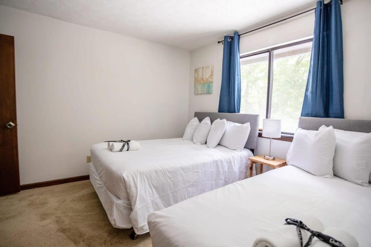 Montgomery Vacations - Near Hospital  Dining- Merry on Moorcroft - Property Image 65