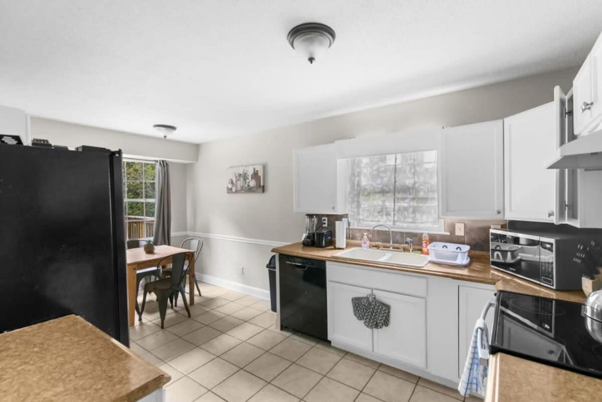 Two Kitchens Family Friendly in Forestdale