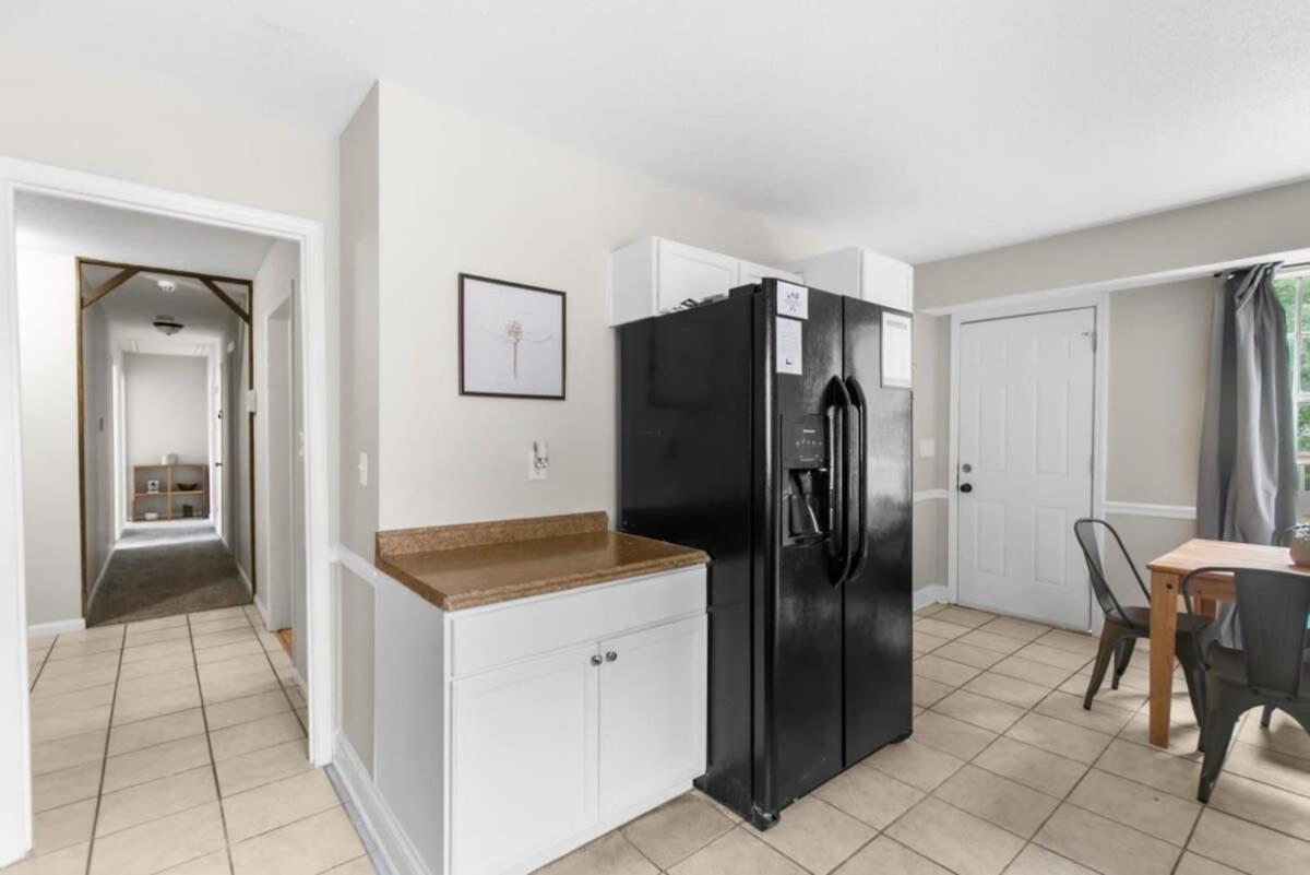 Two Kitchens Family Friendly in Forestdale