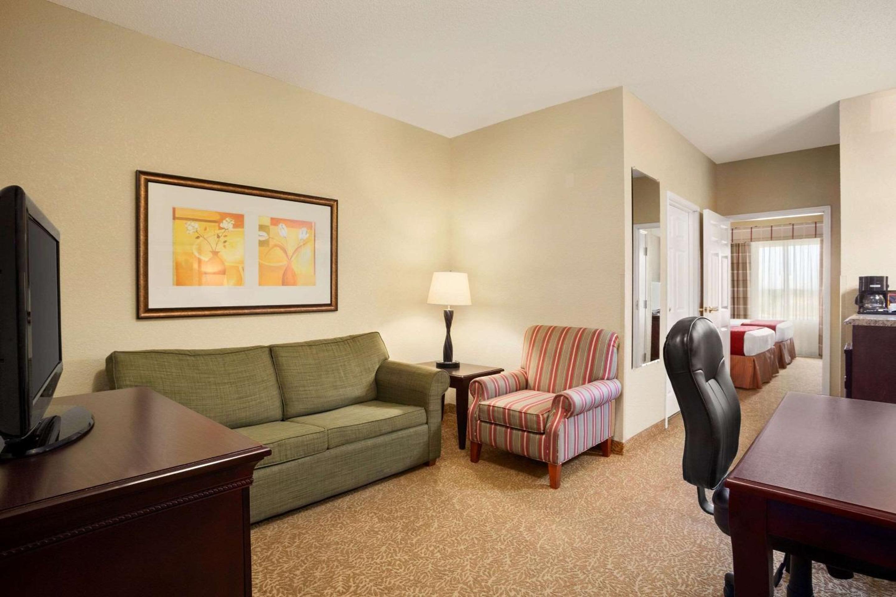 Albany Vacations - Country Inn  Suites by Radisson, Albany, GA - Property Image 4