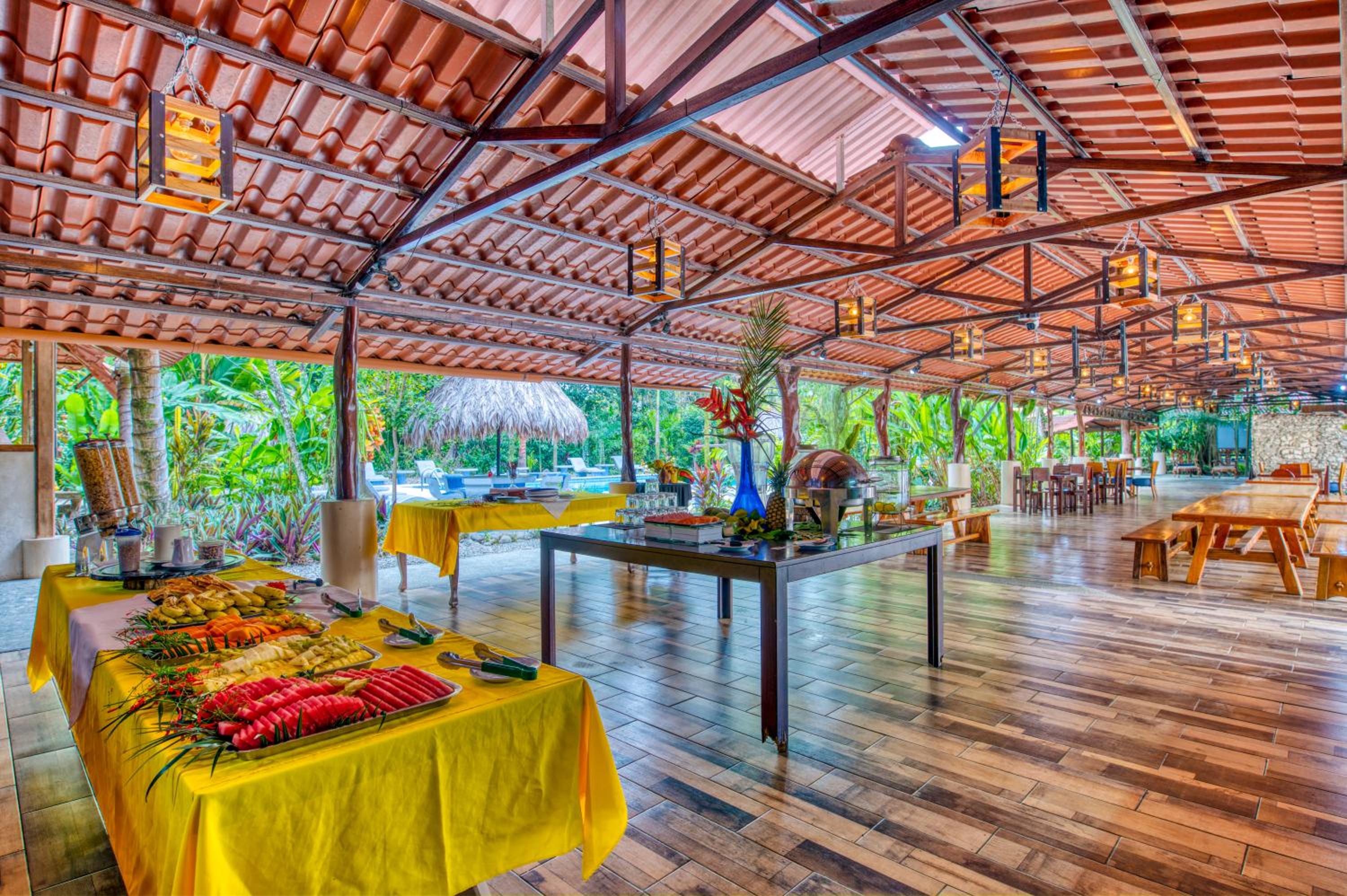 Atlantida Lodge Cahuita