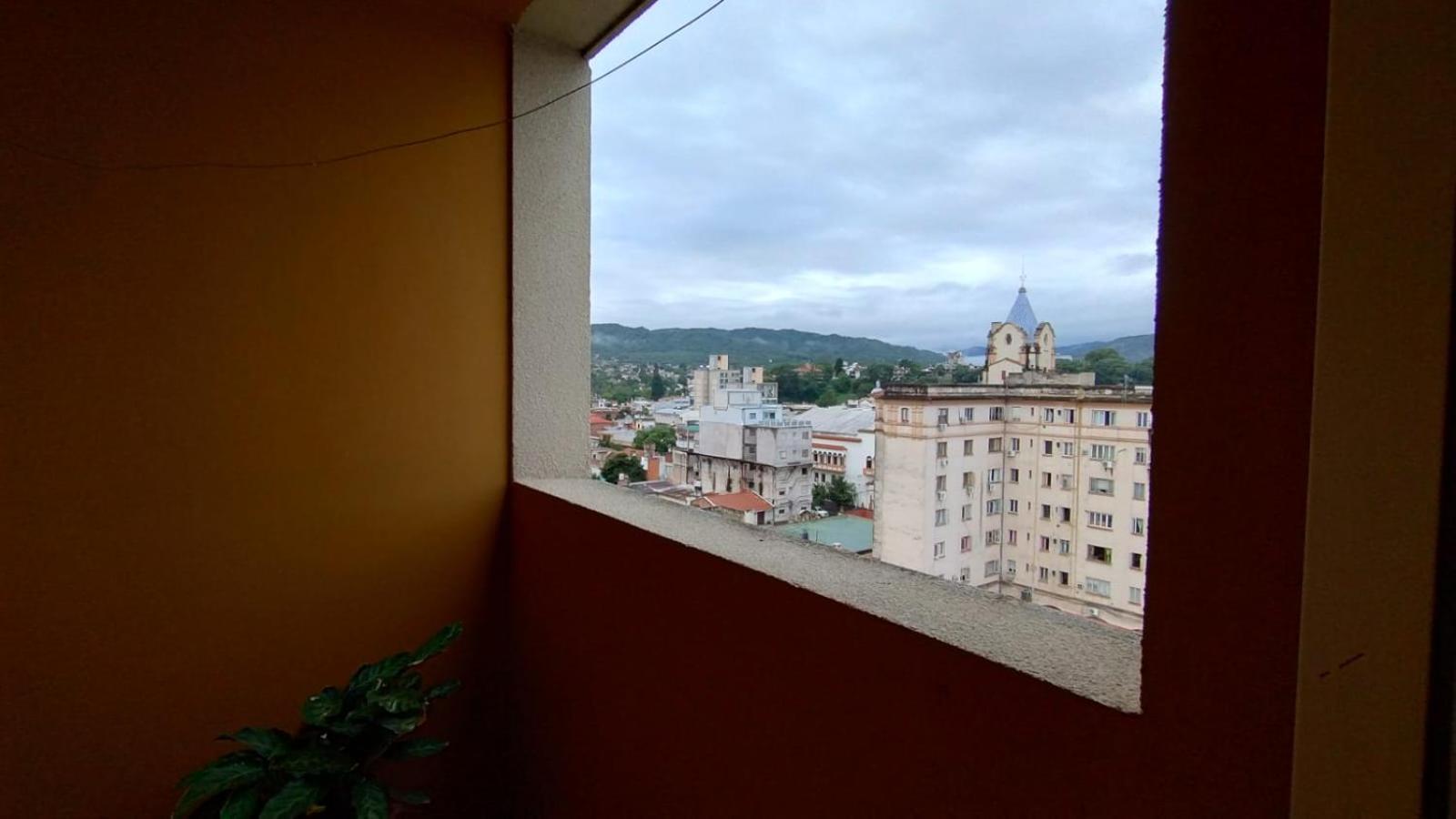 JUJUY GOOD LOOK - Image 2