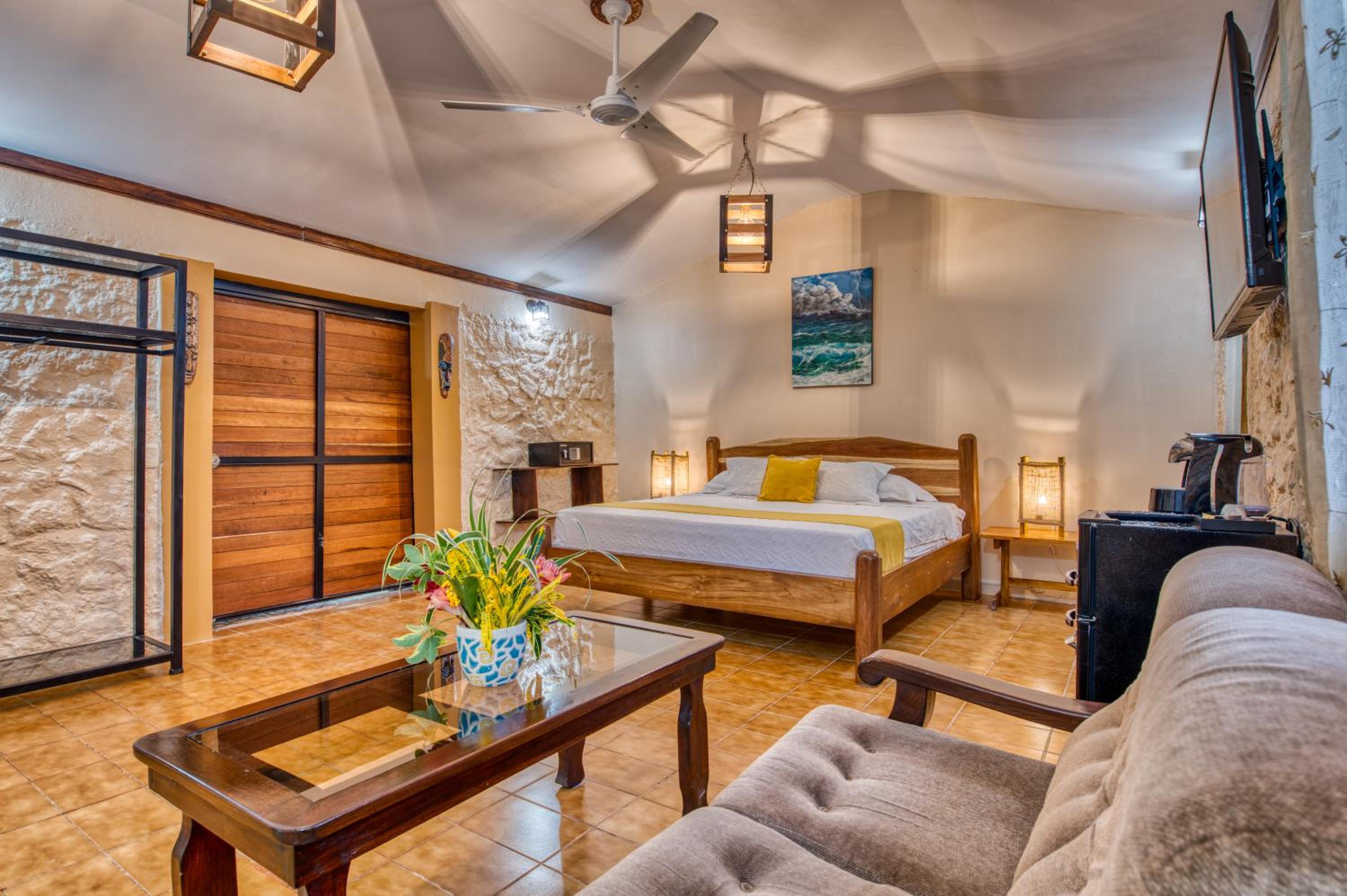 Atlantida Lodge Cahuita