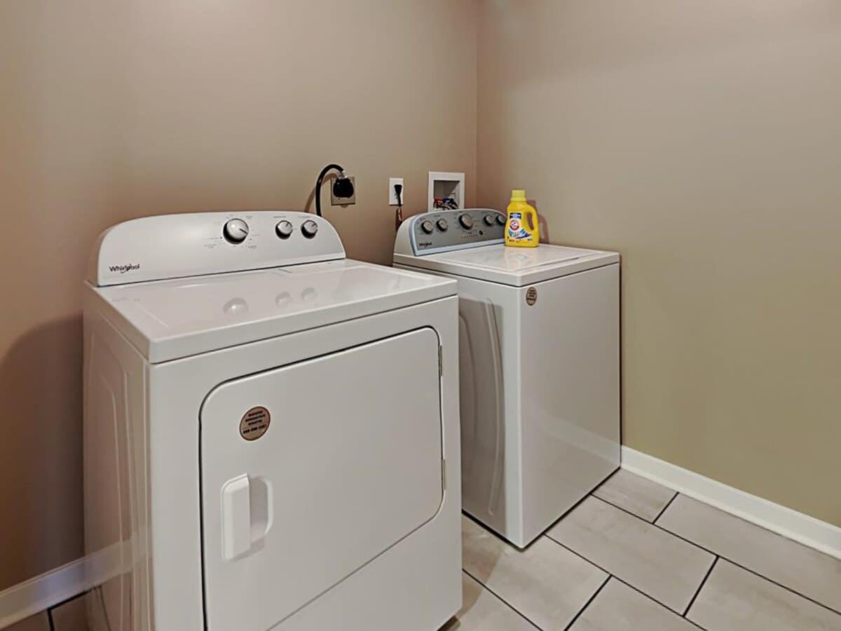 Photo 32