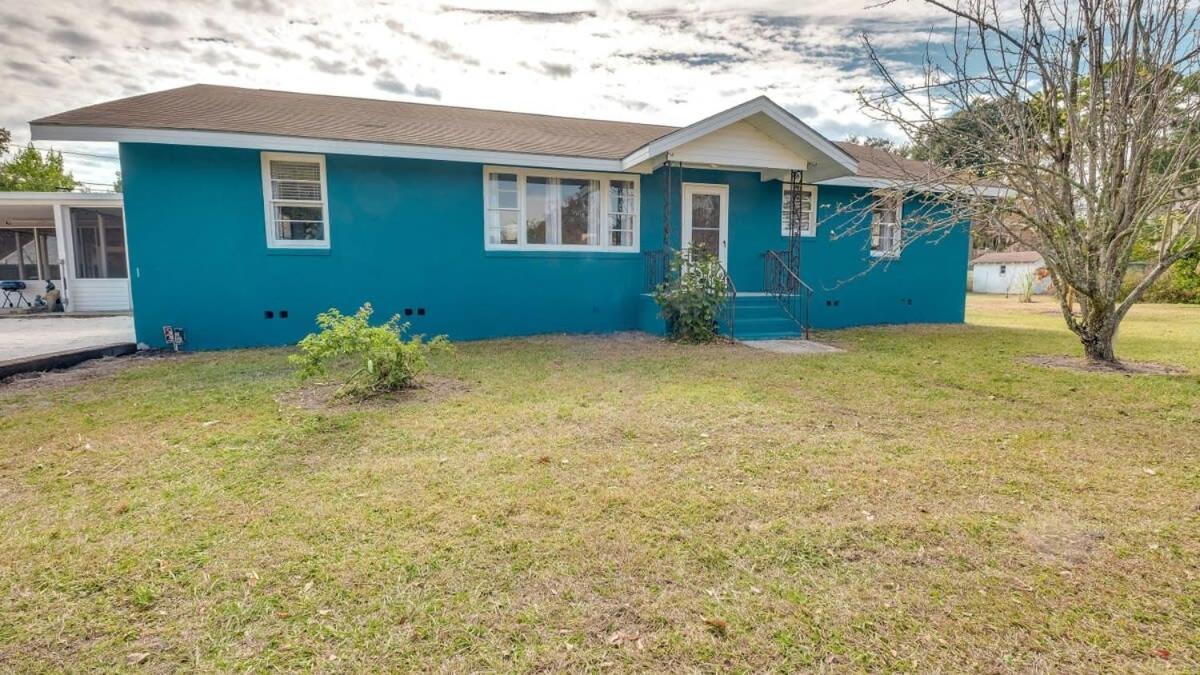 Totally Turquoise-Retro Rainbow at Herb River #8 view 3