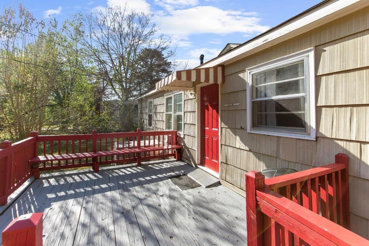 Mins to Hospital Airport & Dining- Rooms on Rose view 2
