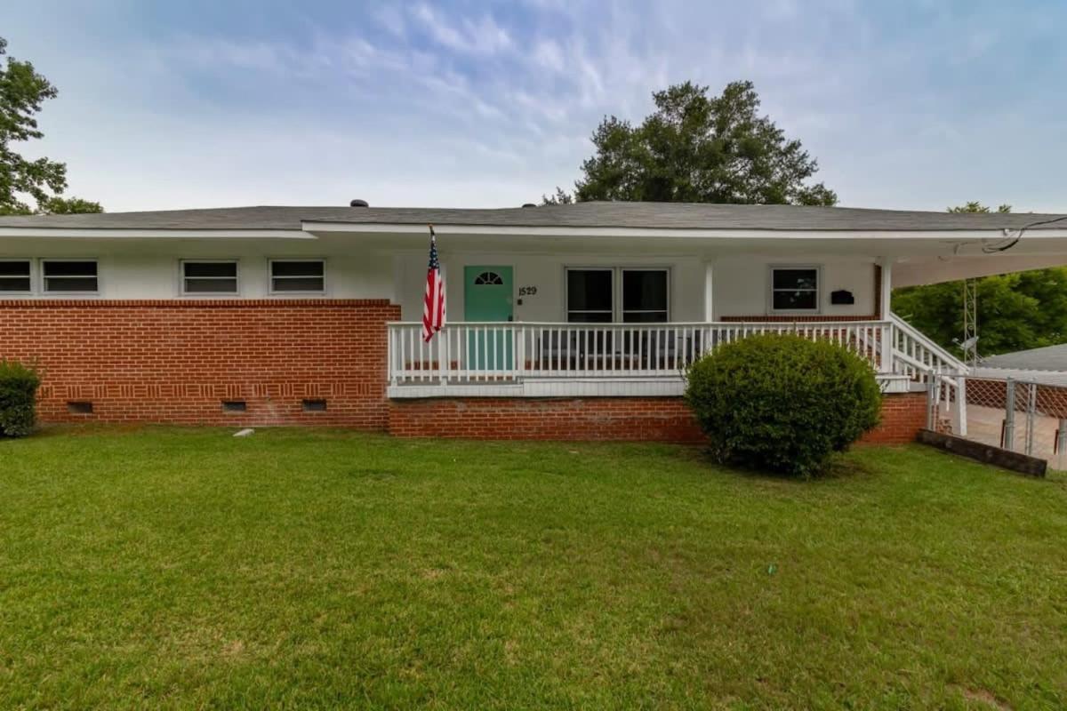 Near Benning w Fenced Yard- Family Ranch Retreat view 3