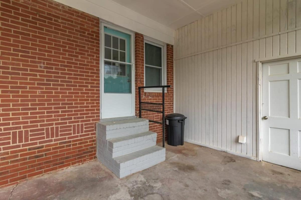 Near Benning w Fenced Yard- Family Ranch Retreat view 5