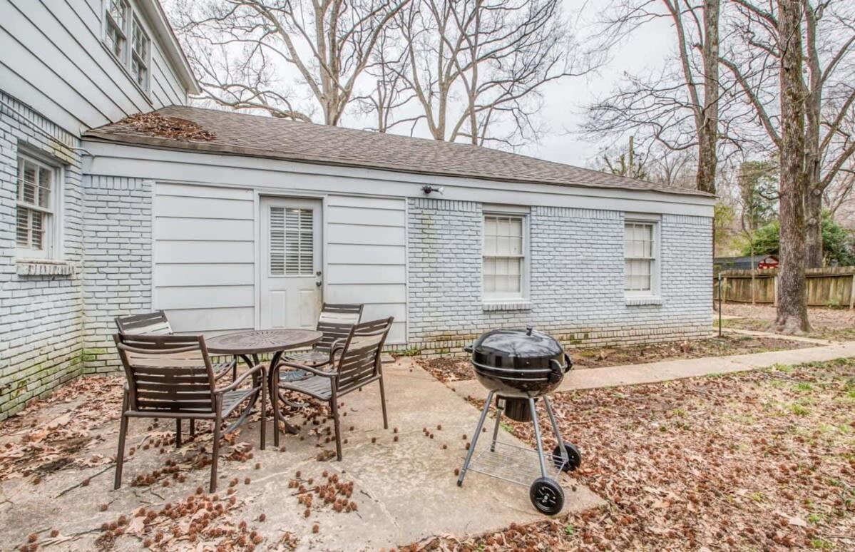Happy on Haddington- Easy access to I-240 view 4