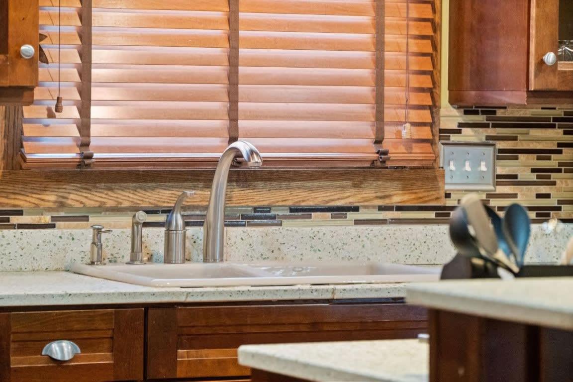 Clarksville Craftsman 5 MINs to Campbell view 5