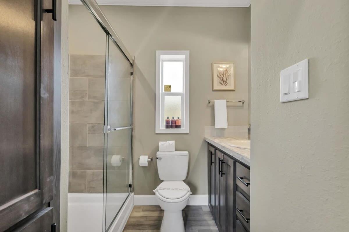 Tranquil Tiny Home near Hiking - Nesting Nook view 4