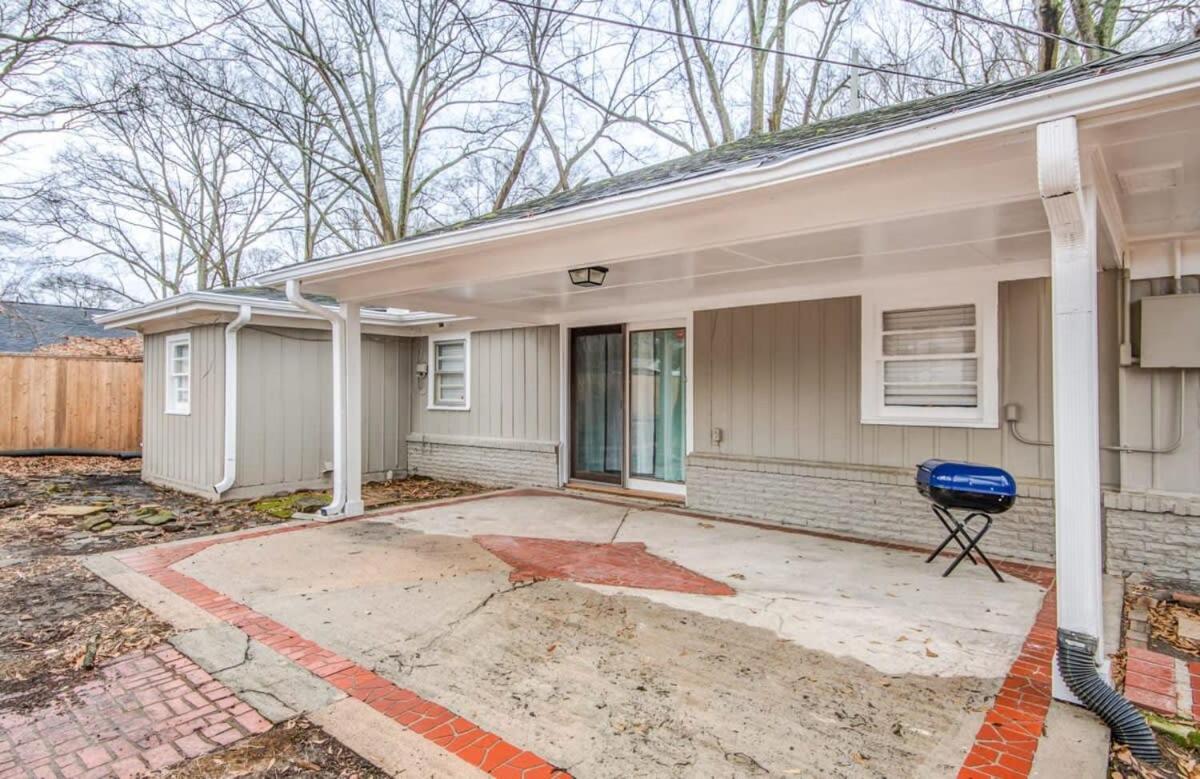 Cottage in Colonial Acres view 2