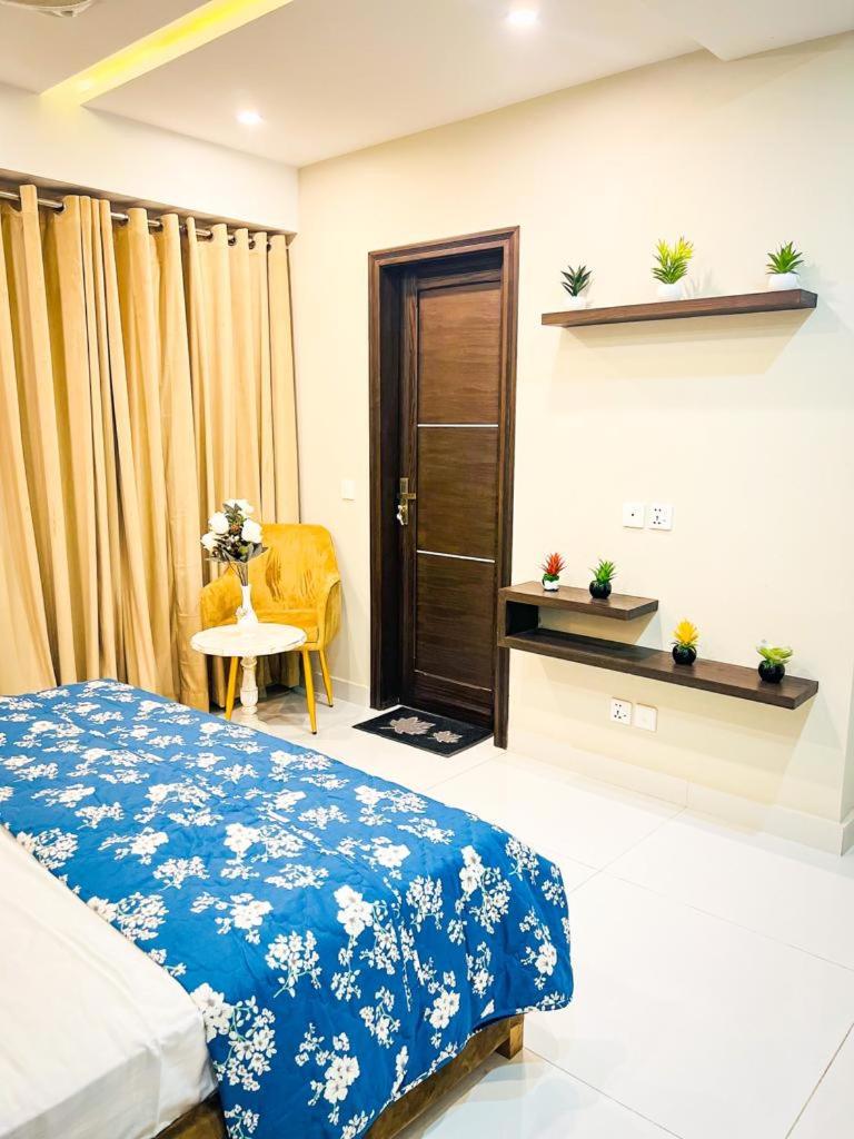 Bahria Town Lahore Prestige Apartments by LMY view 5