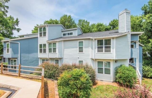 Luxury & Convenience in South End Charlotte view 5