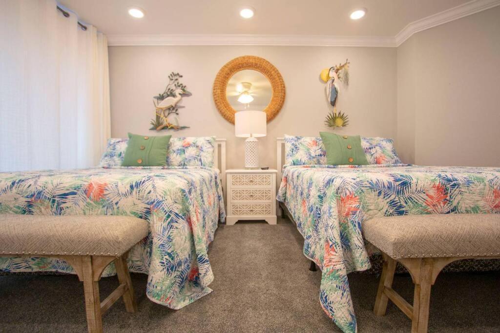 Oceanside Beach Treasure by BeachHouseFL