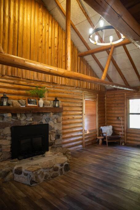 Sugar Creek Stay view 2