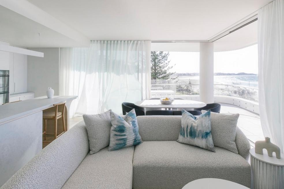Coolangatta Vacations - Kirra Point Holiday Apartments - Property Image 2