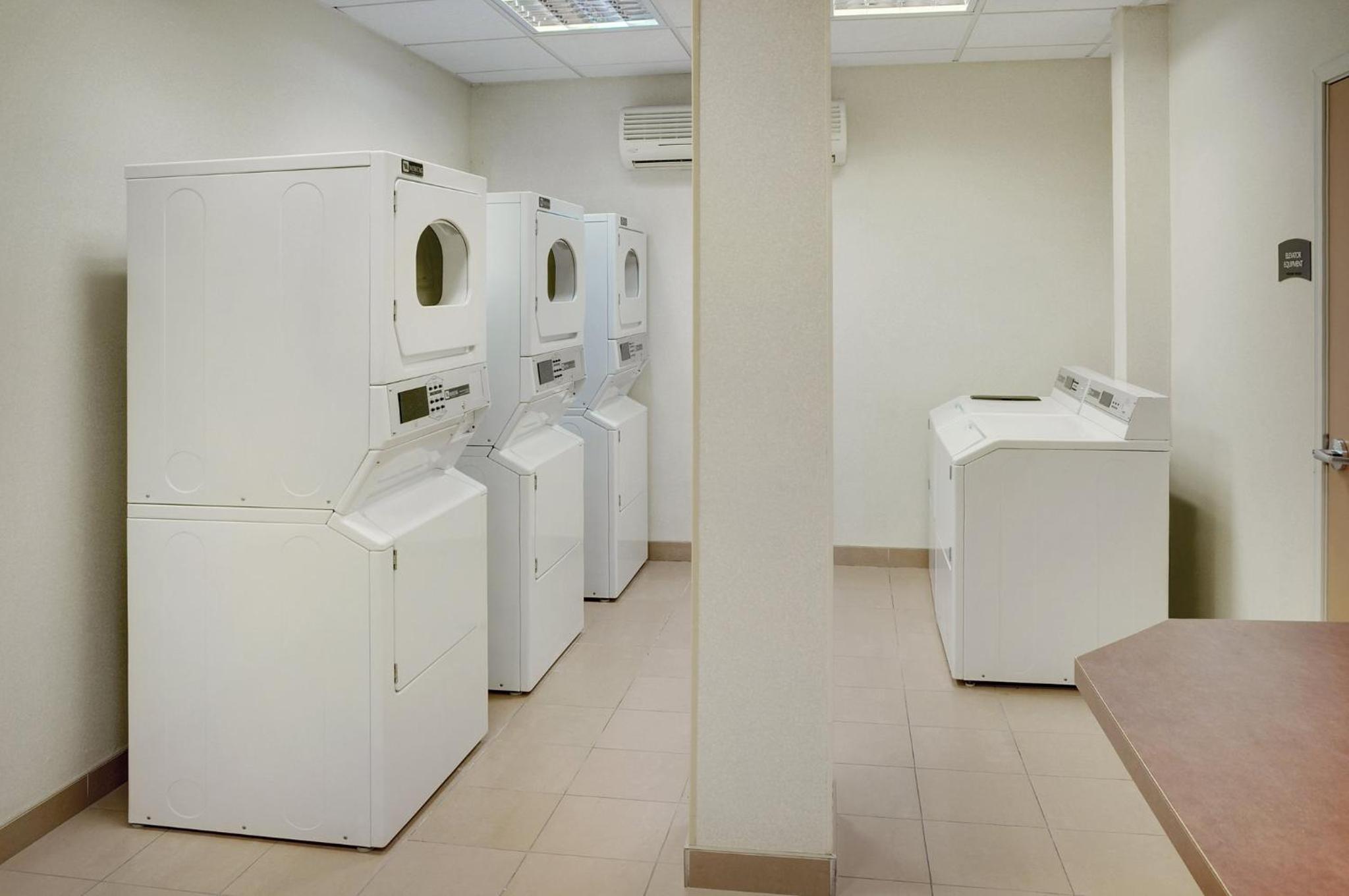 Staybridge Suites Oakville Burlington, an IHG Hotel - Property Image 52