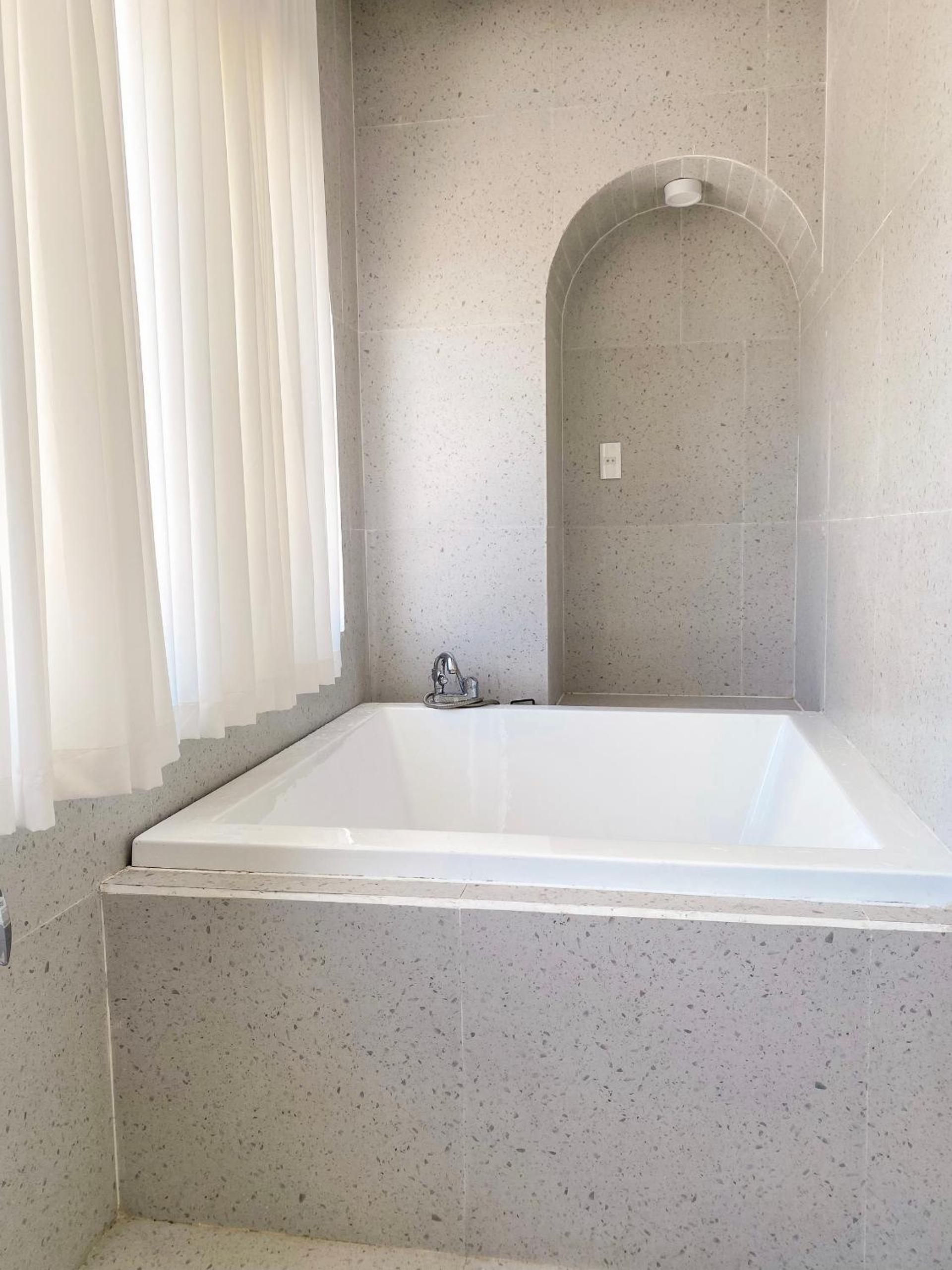 Lotus Home Quảng Ngãi view 5