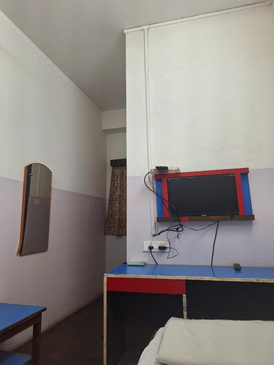 MAYUR HOTEL