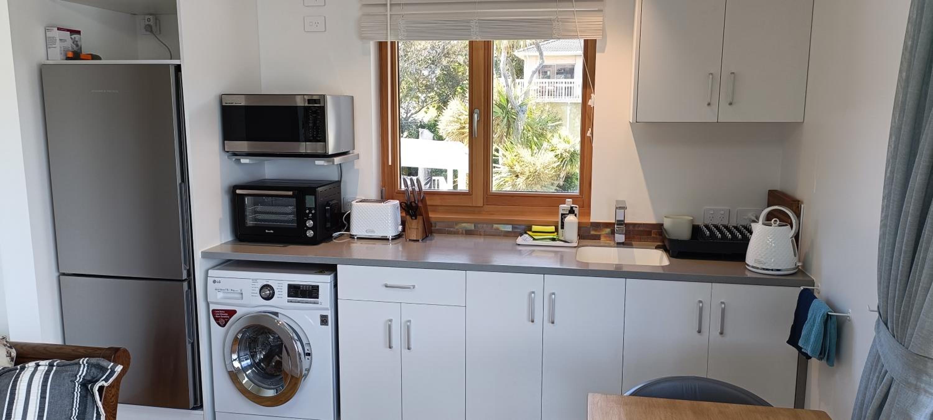 Luxurious waterfront accommodation