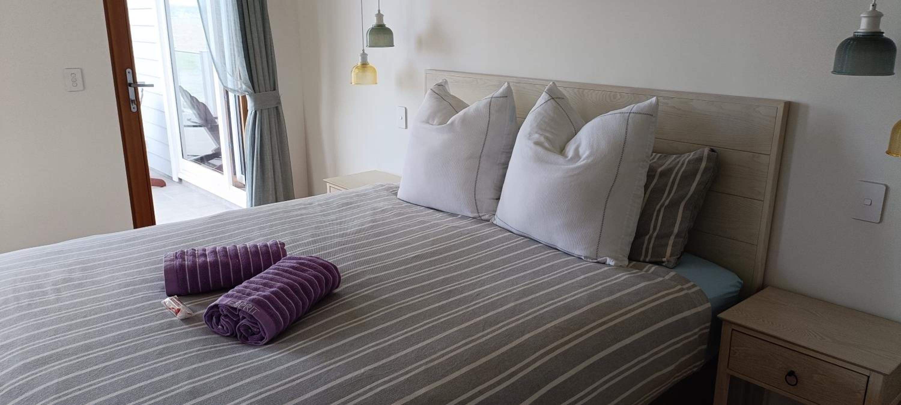 Luxurious waterfront accommodation