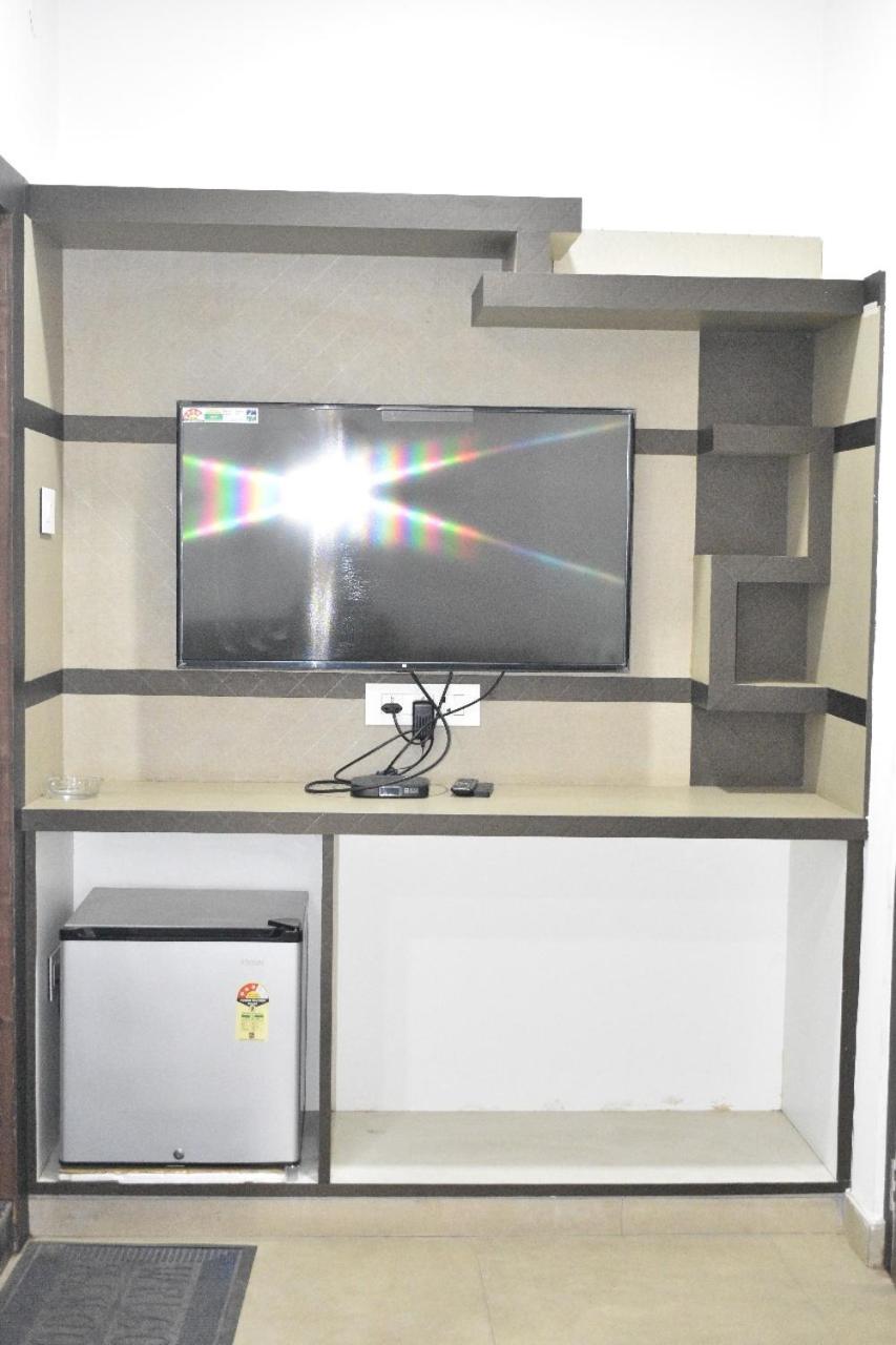 MAYUR HOTEL