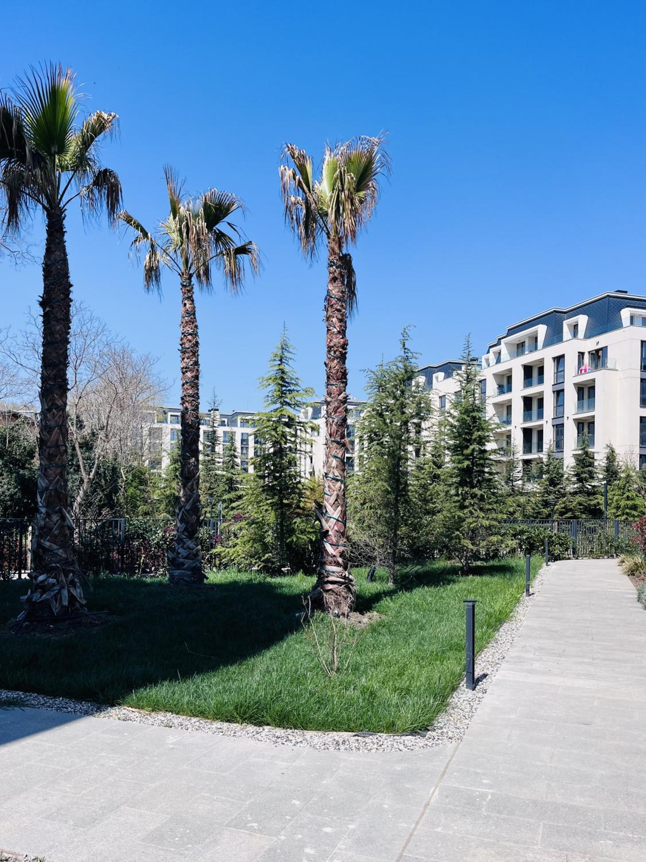 EXCLUSIVE St Constantine Suites
