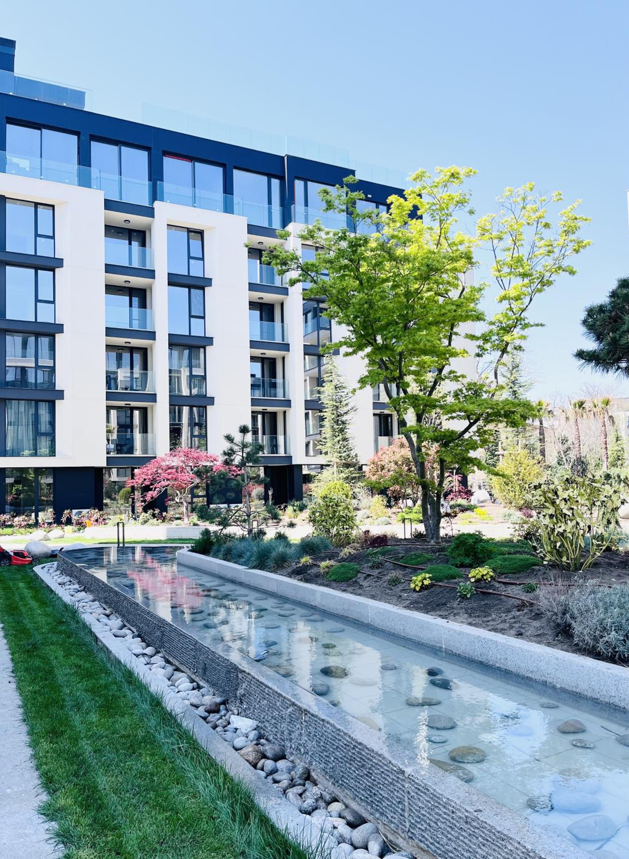 EXCLUSIVE St Constantine Suites