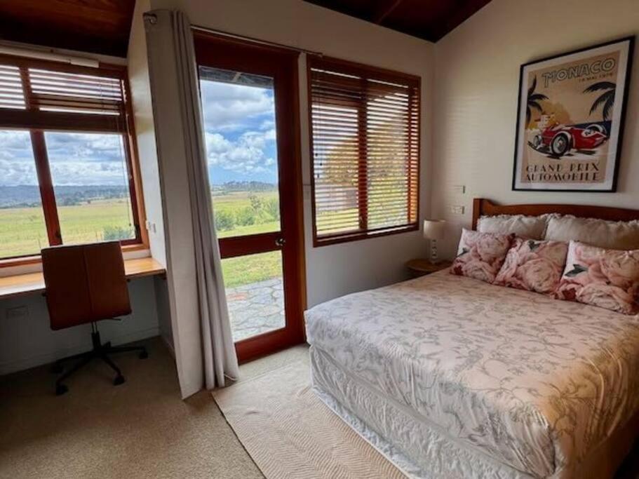 Countryside Gem - Waimate North view 3