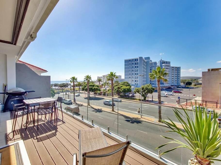 Sea La Vie + Inverter+Parking view 3