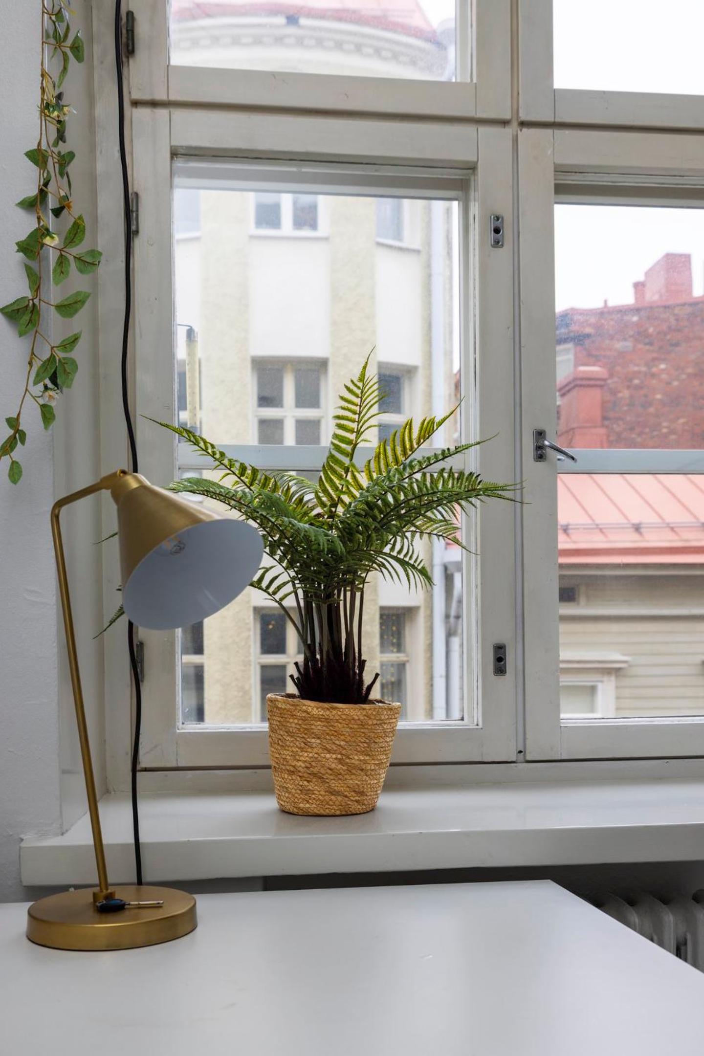 Art Deco Flat in Punavuori, High Ceilings & Lift view 5