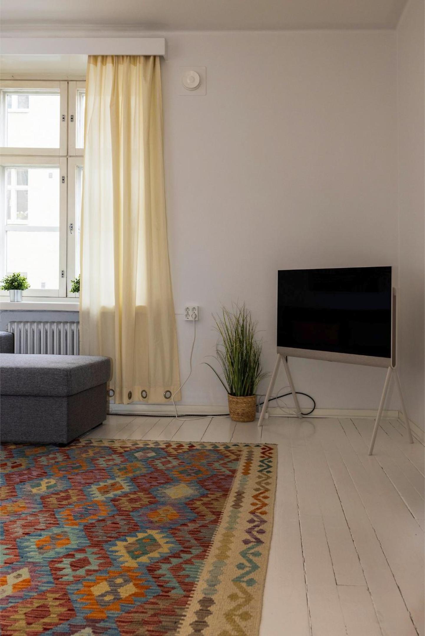 Photo 9