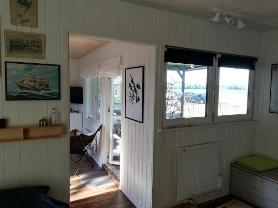 Strandlejlighed med havudsigt